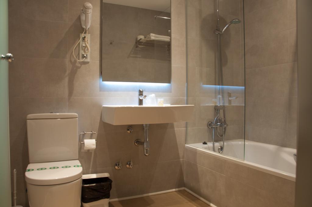 ברצלונה Hostal Bcn 46 מראה חיצוני תמונה