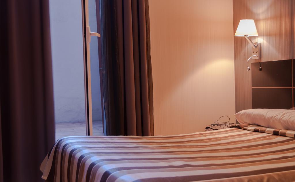 ברצלונה Hostal Bcn 46 מראה חיצוני תמונה