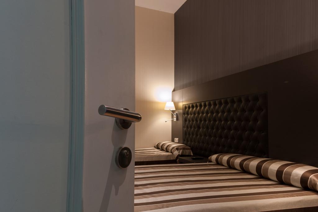 ברצלונה Hostal Bcn 46 מראה חיצוני תמונה